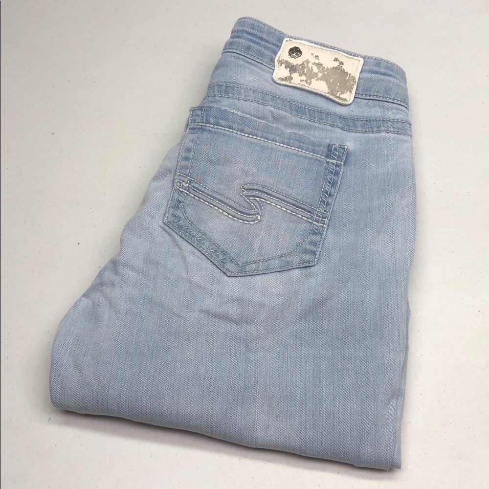 SILVER SUKI MID ANKLE SKINNY JEANS 28x27 ⭐️